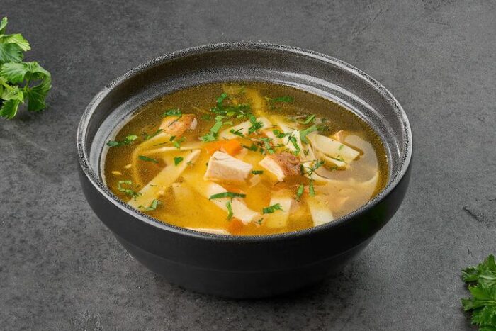 Лапша домашняя с курицей